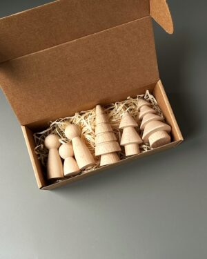 Набір ялинок з людинками з фарбами або без